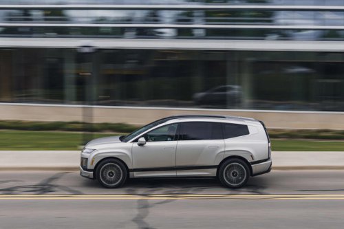 Which Is the Better Three-Row EV, the VW ID.Buzz or the Hyundai Ioniq 9?