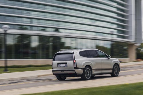 The 2026 Hyundai Ioniq 9 Keeps the Pixel Look Going