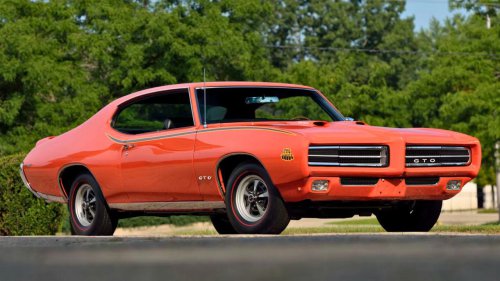 10 factory-built beasts that pushed muscle car culture to its peak