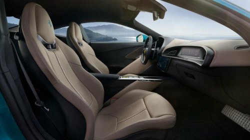 フェラーリ待望の新型「アマルフィ」、イタリアでの新作発表会に行ってきました！