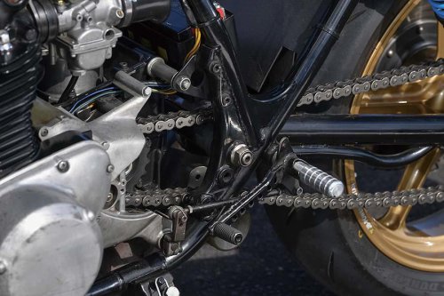 ZAPレーシングサービス Z1（カワサキ Z1）街乗りからドラッグレースを経て再度ストリートを楽しむ【Heritage&amp;Legends】