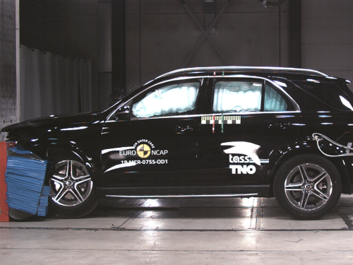 2025 Mercedes-Benz GLS review