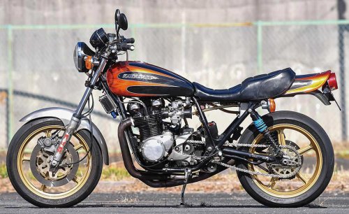 ZAPレーシングサービス Z1（カワサキ Z1）街乗りからドラッグレースを経て再度ストリートを楽しむ【Heritage&amp;Legends】