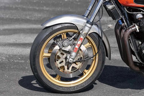 ZAPレーシングサービス Z1（カワサキ Z1）街乗りからドラッグレースを経て再度ストリートを楽しむ【Heritage&amp;Legends】