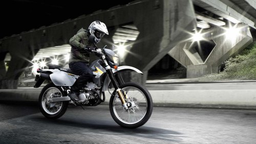 Suzuki DR-Z400S: The ultimate dual-sport motorcycle