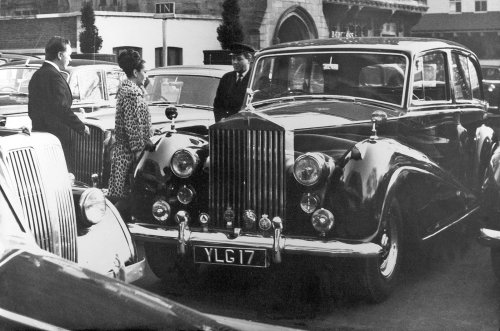 Estrellas con clase y sus coches clásicos