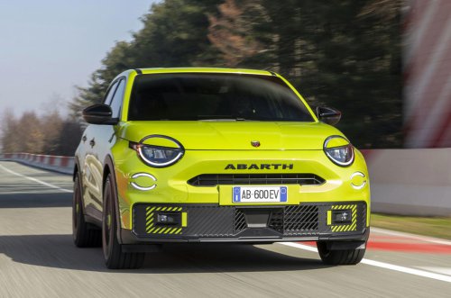 Revisión del Abarth 600e: Por qué es el coche más capaz de Abarth hasta la fecha