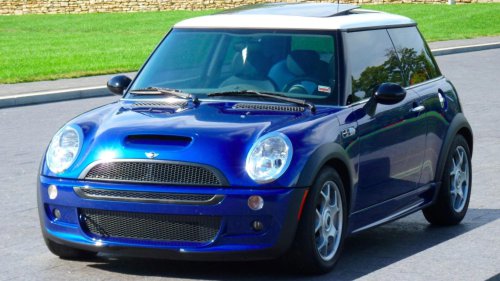 20 Manual Transmission Cars Only Enthusiasts Can Appreciate