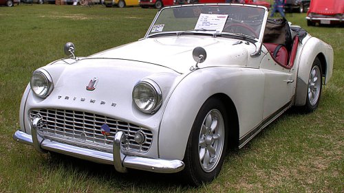 20 Cars Brands That Used To Be All The Rage