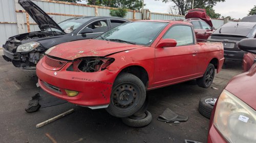 2005 Honda El Civicamino Is Junkyard Treasure—Thank You Sawzall!
