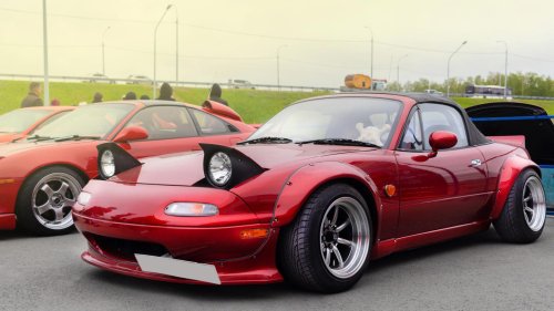 16 great cars everyone should drive at least once in their life