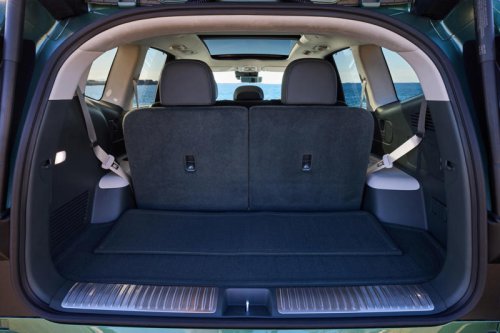 2025 Hyundai Ioniq 9 price and specs