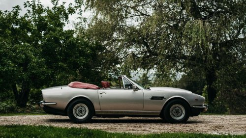12 classic vehicles that still feel fast today
