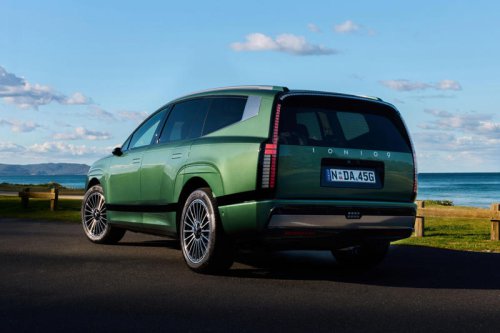 2025 Hyundai Ioniq 9 price and specs