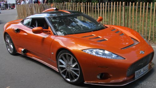 11 weirdest cars that came with a factory V8