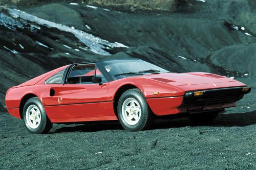 フェラーリ 308GTBは、ピニンファリーナの造形美とV8パワーを融合していた【スーパーカークロニクル・完全版／010】