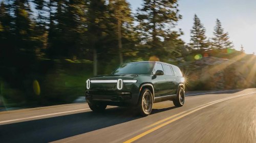 NHTSA opens investigation into 115K Rivian R1T and R1S over rear toe link separation