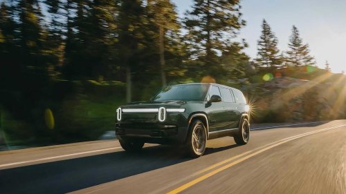 NHTSA opens investigation into 115K Rivian R1T and R1S over rear toe link separation