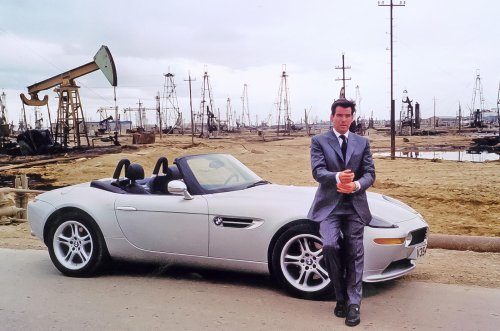 Coches de estrellas de la pantalla: ¿Cuáles eran reales y cuáles falsos?