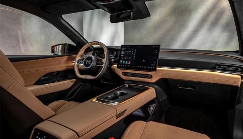 Mazda, Mazda 6, Más autonomía y carga rápida para el Mazda6e que intenta remontar sus malas ventas