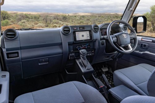 Toyota, Toyota LandCruiser 70 Series hit with another order pause