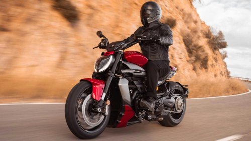 10 motorcycles that make better long-distance cruisers than Harleys