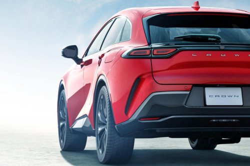 【70万円ダウン】トヨタ、「クラウンスポーツ」が別物に変貌…高級SUVの常識を塗り替える「新グレード」が登場！