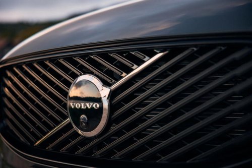 The 2026 Volvo XC60 Is Here—9 Cool New Features to Know About