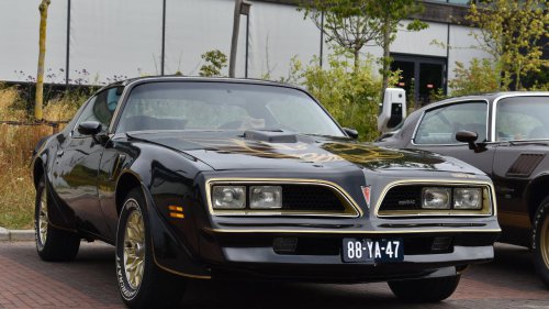 Film’s Fastest Icons: The Cars Behind the Action