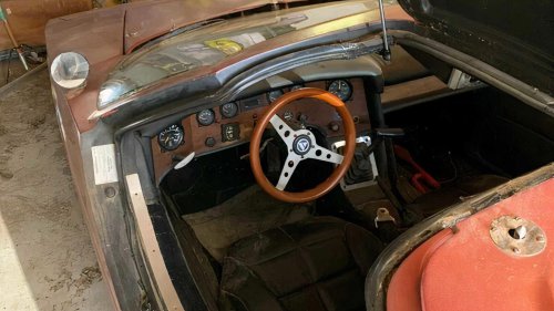 This Futuristic Supercar Was Built On A VW Beetle Floorpan