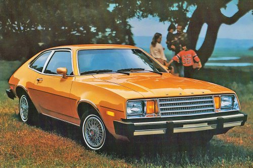 Coches famosos desastrosos que en realidad tuvieron bastante éxito