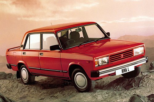 Coches famosos desastrosos que en realidad tuvieron bastante éxito