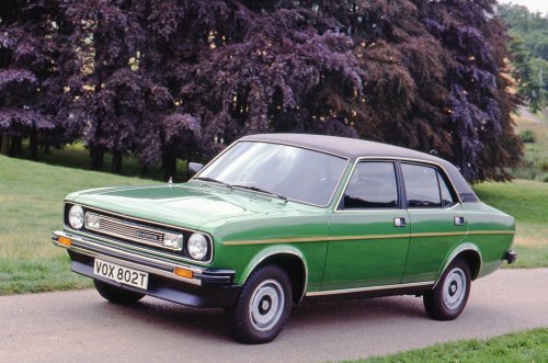 Coches famosos desastrosos que en realidad tuvieron bastante éxito