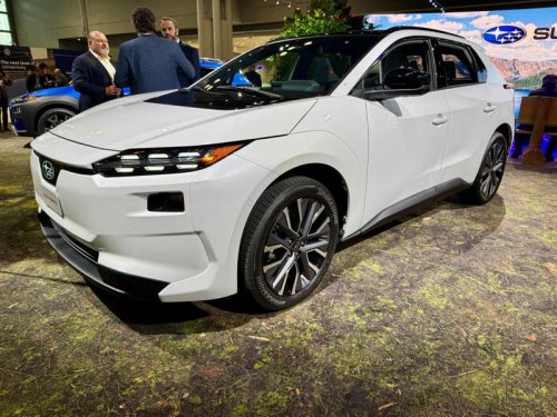 Subaru, Land Rover, Rover, Subaru aims at Land Rover buyers with three of seven new EVs