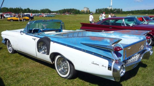 7 classic cars that were ahead of their time