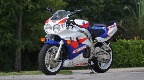 10 Vintage Japanese Bikes That Turn Heads Like Supermodels