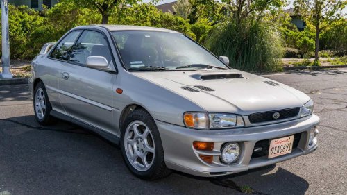 10 manual-transmission sedans under $6,000 that are unstoppable
