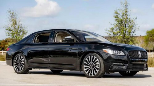 Lincoln Continental: The forgotten luxury sedan bargain