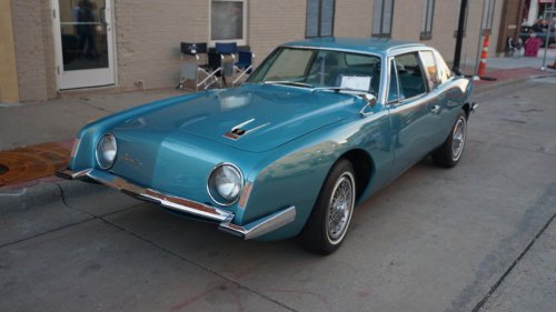 10 underrated classic cars from the 1960s