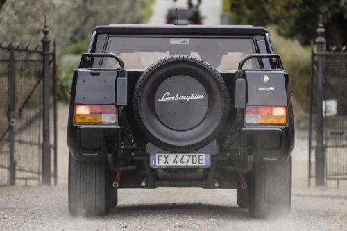 From Countach to Combat: The Lamborghini LM002 and Gaddafi’s unrealised battle plan