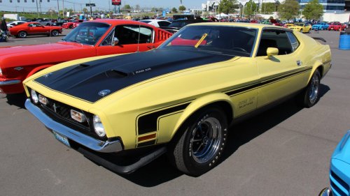 Muscle Cars, 7 muscle cars that secretly had truck engines