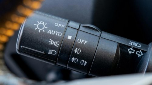 20 Simple Car Terms Everyone Should Learn Before Driving