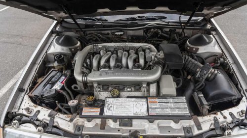 6 factory sleepers that came with engines from supercars