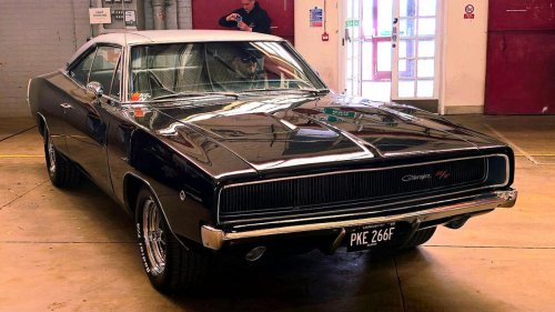 10 Classic Cars That Are Cheaper to Restore Than Buy