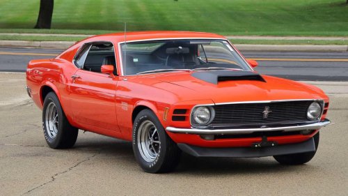 10 Classic Cars That Are Cheaper to Restore Than Buy