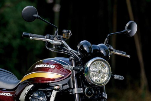 【レビュー】カワサキ「Z900RS」インプレ（2025年）｜優美なフォルムと力強い走りに凝縮された“Z”の魅力