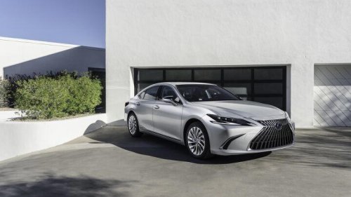 Why you should consider buying a certified pre-owned vehicle instead