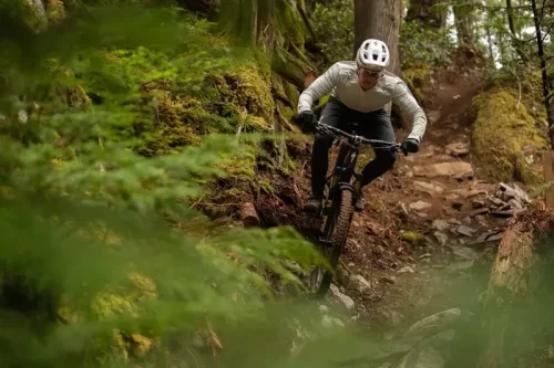 Race Face Rolls Out Their Lightest Rim Yet with New Do-It-All Carbon Era SL Wheelset