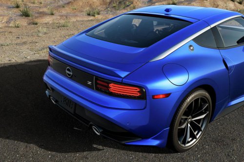 Nissan | Nissan GT-R | Nissan GT-R returns to Australia – in paint form