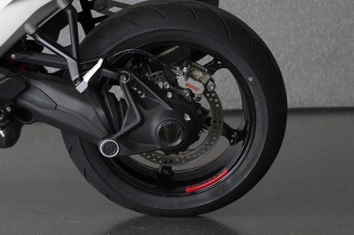 BMW R 1300 R試乗レポート｜国際試乗会で体感した最新ネイキッドバイクの進化